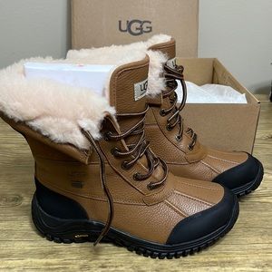 UGG Women’s Adirondack Boot II